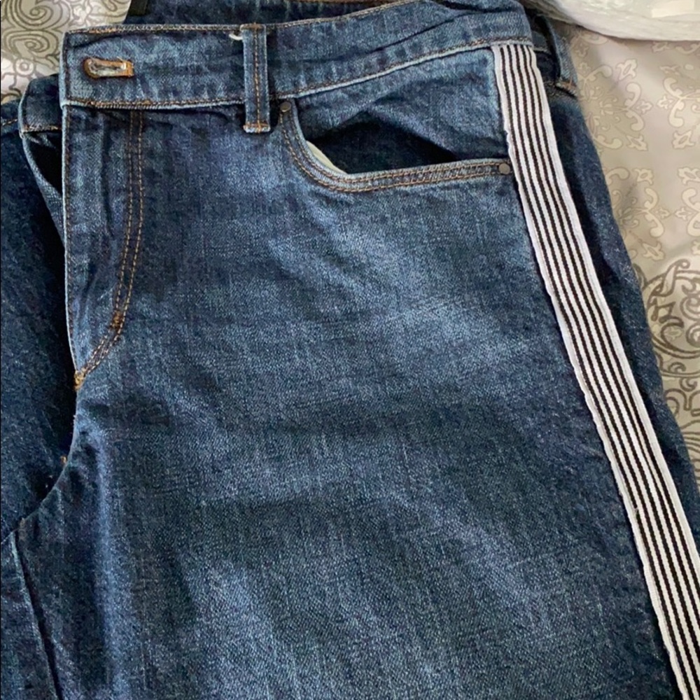 Stripped jeans!